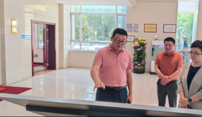 推动发展新过程，注入发展强心剂——记泰和县委副书记、副县长辅导一行参观领导